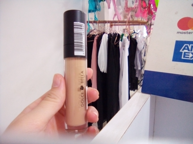 Dolce Bella corrector