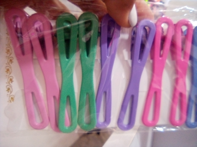 Pinza maquillaje