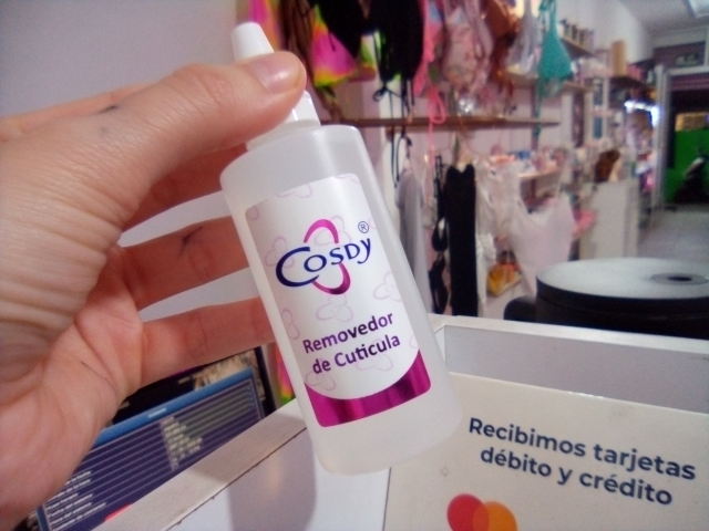 Miss kiut removedor de cuticula