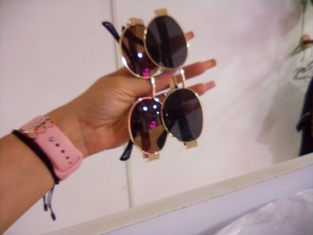 gafas surtidas