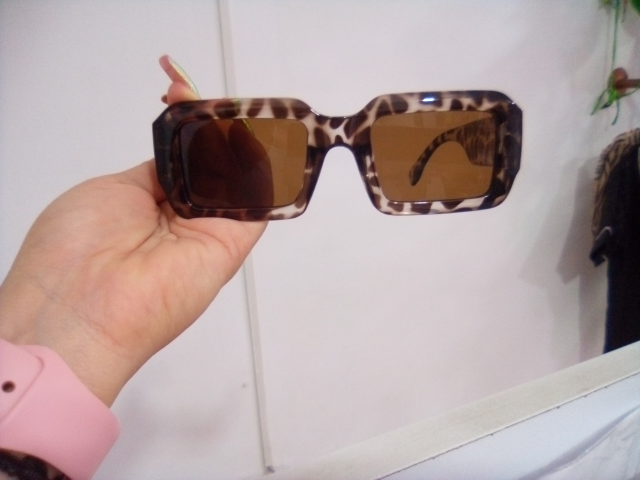 gafas surtidas animal print