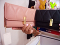 bolso manos libre negro cafe palo de rosa